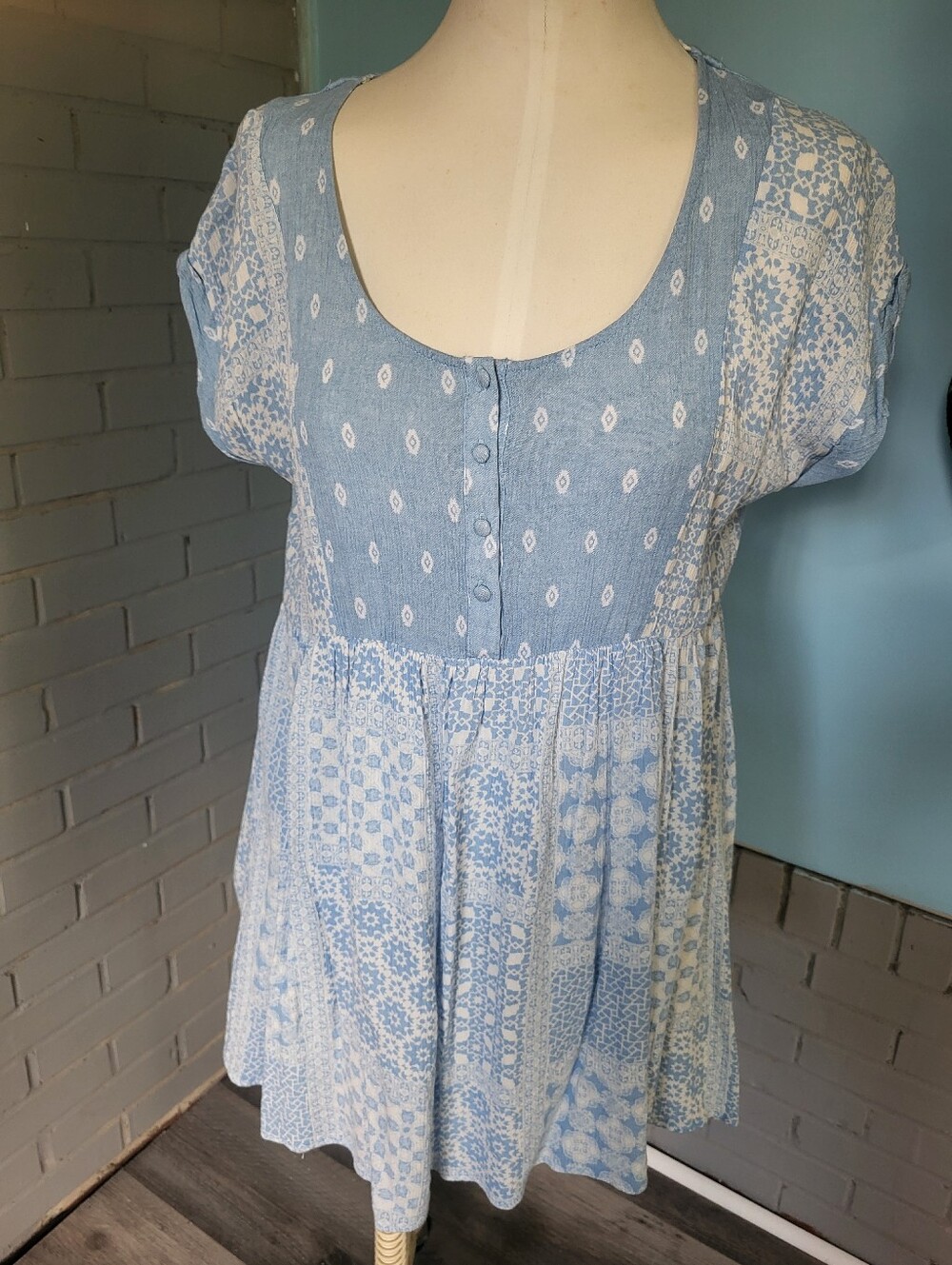 Light Blue Printed Short-Sleeve Women’s Peplum Dress